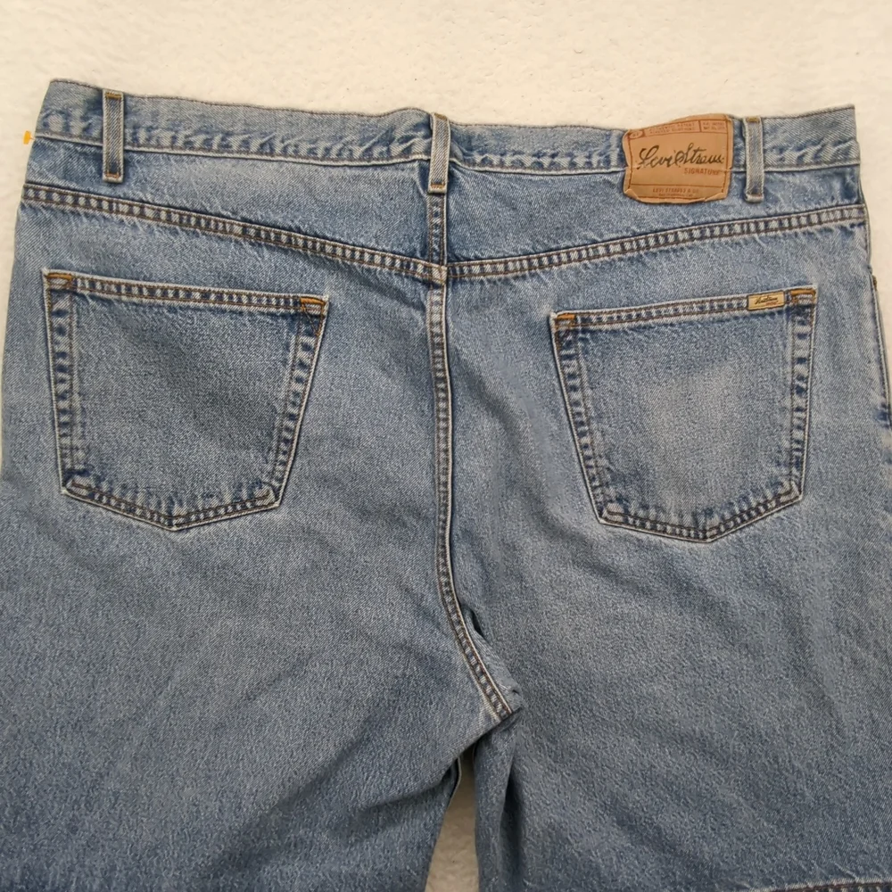 Levi Strauss Signature Shorts Mens 46 Relaxed Fit Blue Denim Jean Cutoff Casual